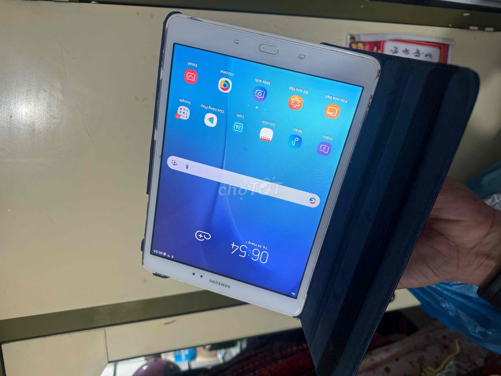 Samsung Tab A 10in dùng tốt bao da xịn