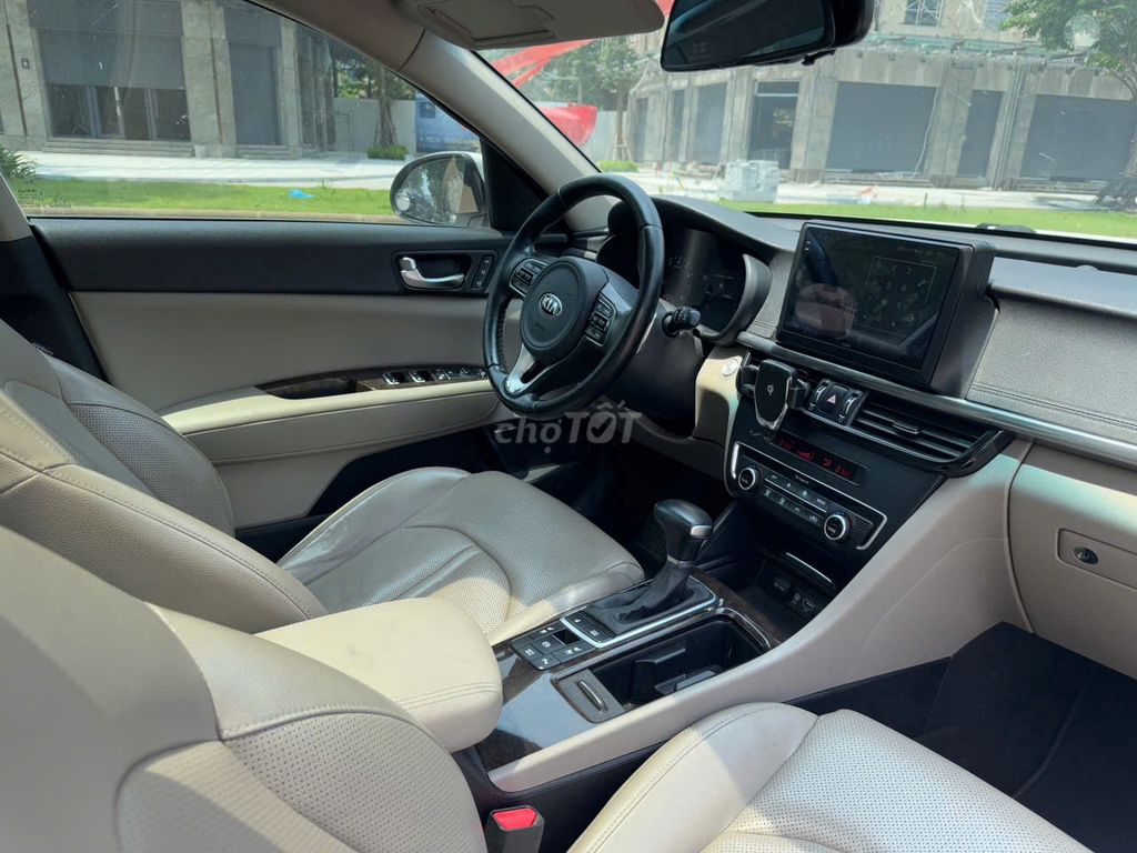 Kia Optima 2016 2.0 ATH - 8700 km. Mua bán Ô tô tại Quận Thanh Xuân Hà Nội được đăng bởi Dung Thieu hình 9