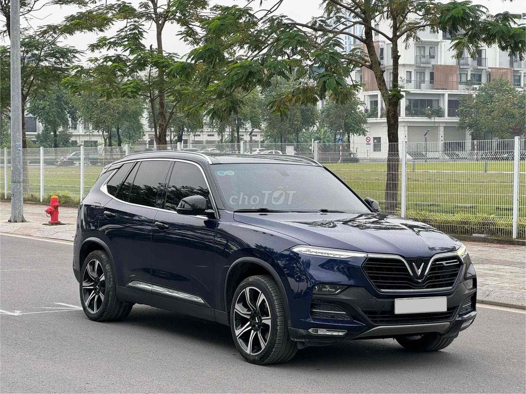 VinFast Lux SA2.0 2019 Premium 2.0 AT - 48000 km. Mua bán Ô tô tại Quận Thanh Xuân Hà Nội được đăng bởi Trần Quang Huy hình 1