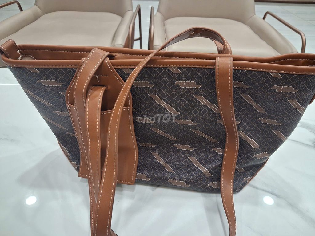 Túi xách Songmont Nữ Da tổng hợp. Mua bán Túi xách tại Quận 3 Tp Hồ Chí Minh được đăng bởi Hang Pham hình 1