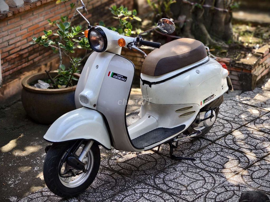 Em bán chiếc Honda Giorno 2 thì 50cc. Mua bán Xe máy tại Quận Cái Răng Cần Thơ được đăng bởi Nghiêm Hoàng Thiên Gia Hạo hình 4