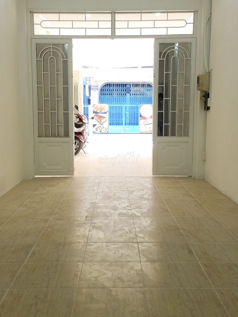 Q4 - Bán nhà mặt tiền giá tốt – diện tích lớn – sát Quận 1 - ảnh 3