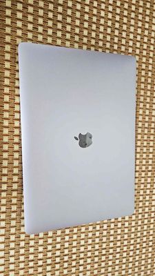 Macbook pro 15” 2018 i9 32Gb 512gb zin. Mua bán Laptop tại Quận Ba Đình Hà Nội được đăng bởi Phạm Quang Cùng