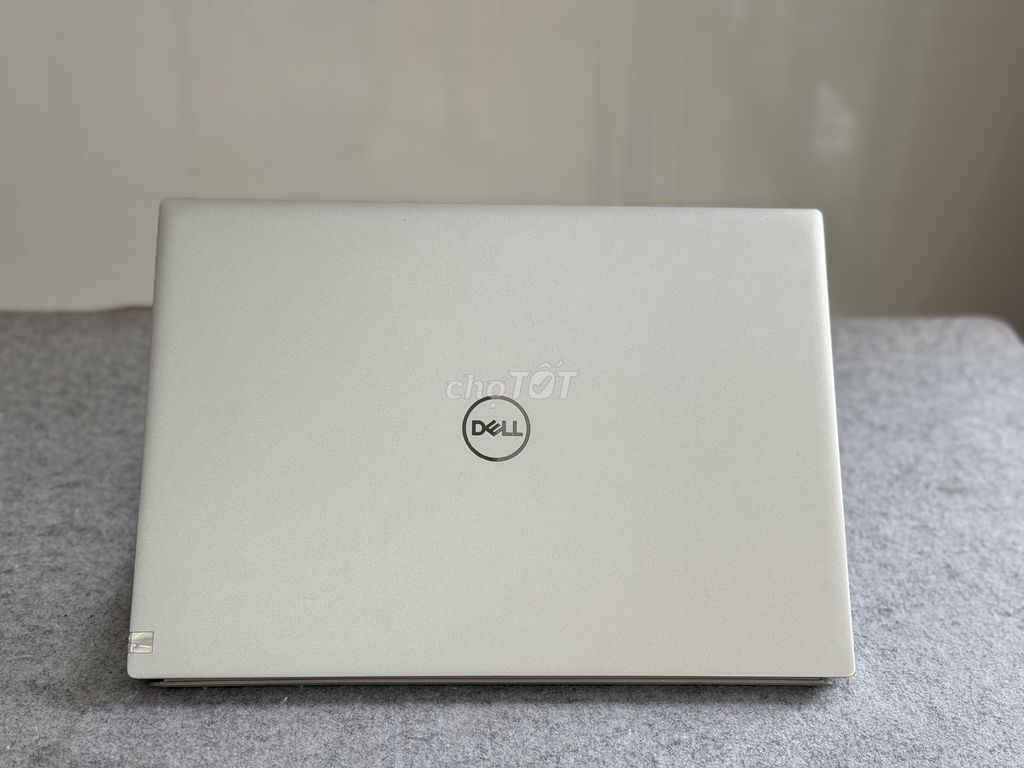 Dell Inspiron 16 5620 i7 1260P/ 16GB/ 512GB/ FHD