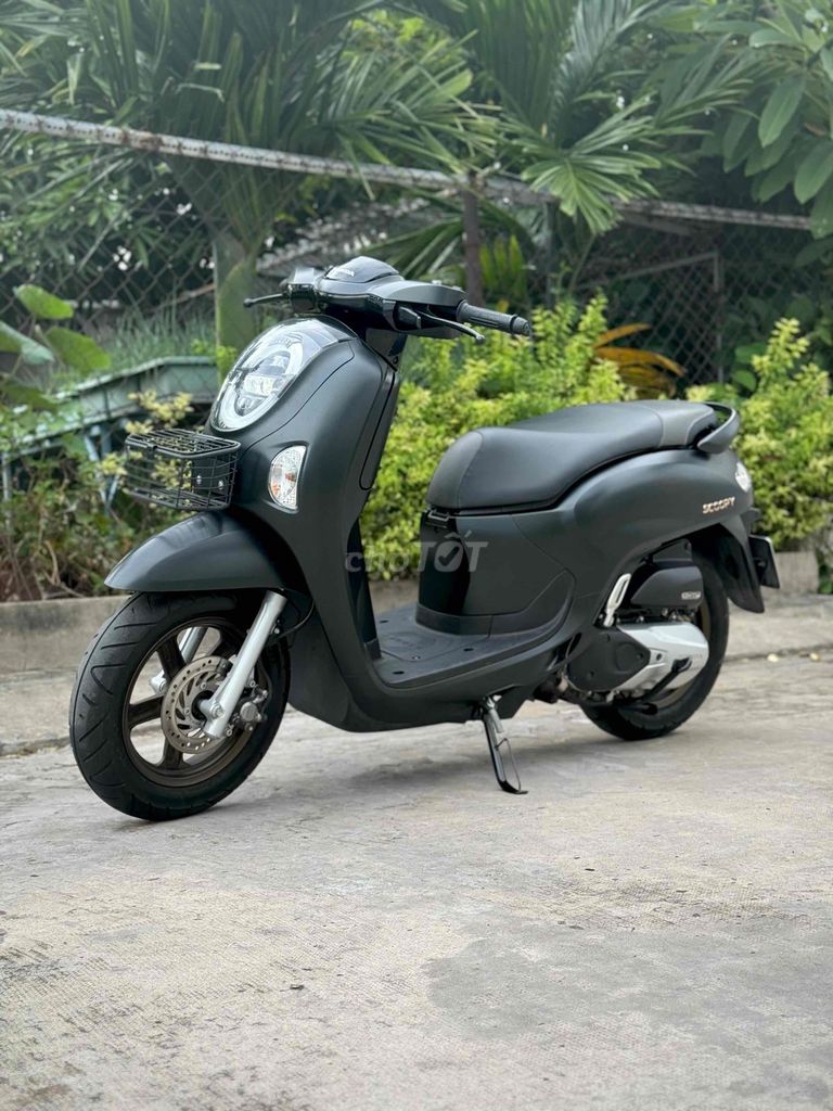 Honda Scoopy 2025 чёрный матовый BSTP 9 владельцев