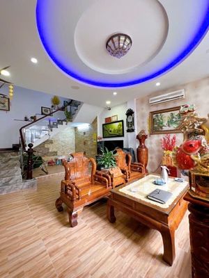 Bán Biệt thự Tôn Đản, Q4, 150m2, 10m x 15m, 4 lầu chỉ 10,8 tỷ!. Mua bán nhà ở tại Quận 4 Tp Hồ Chí Minh được đăng bởi Nguyễn Phi Hùng