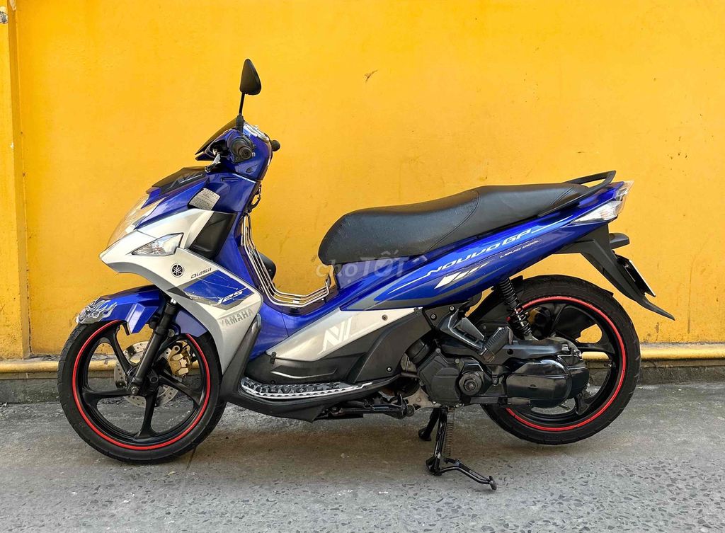 Nouvo 6 đẹp, máy êm thì thầm bao vọt. Mua bán Xe máy tại Quận 8 Tp Hồ Chí Minh được đăng bởi Quân  hình 2