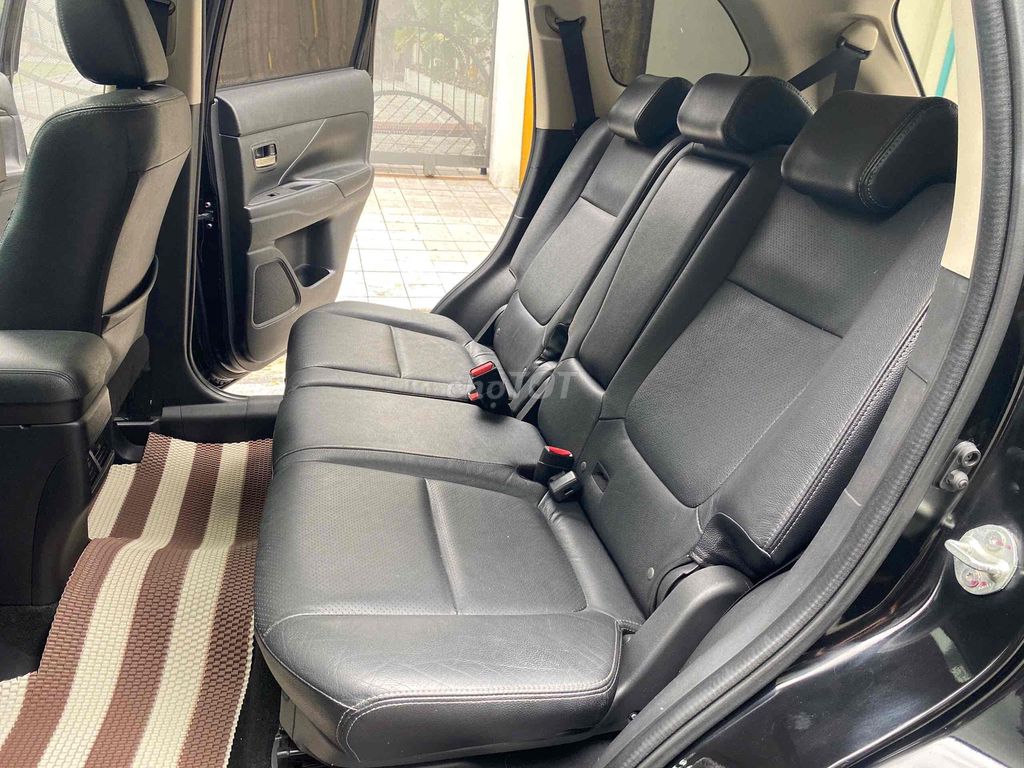 Missu OUTLANDER PREMIUM 2.4,4x4 Black Edition. Mua bán Ô tô tại Quận Long Biên Hà Nội được đăng bởi DUONGMINH AUTO  hình 11