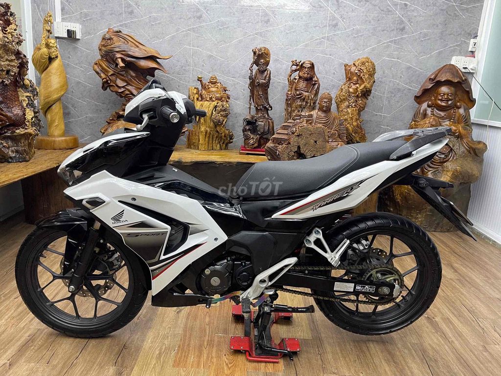 Honda Winner V3 2022 с владельцем и смарт-ключом