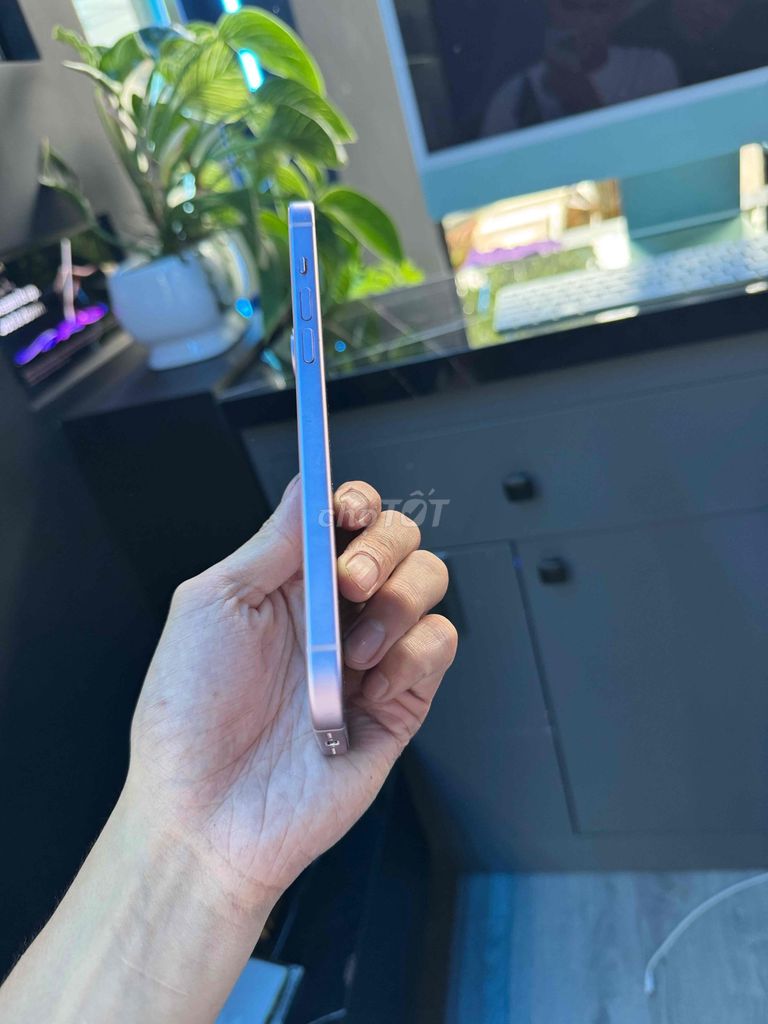 iPhone 15 Plus Hồng LL. Mua bán Điện thoại tại Thành phố Buôn Ma Thuột Đắk Lắk được đăng bởi Đặng Cường hình 1