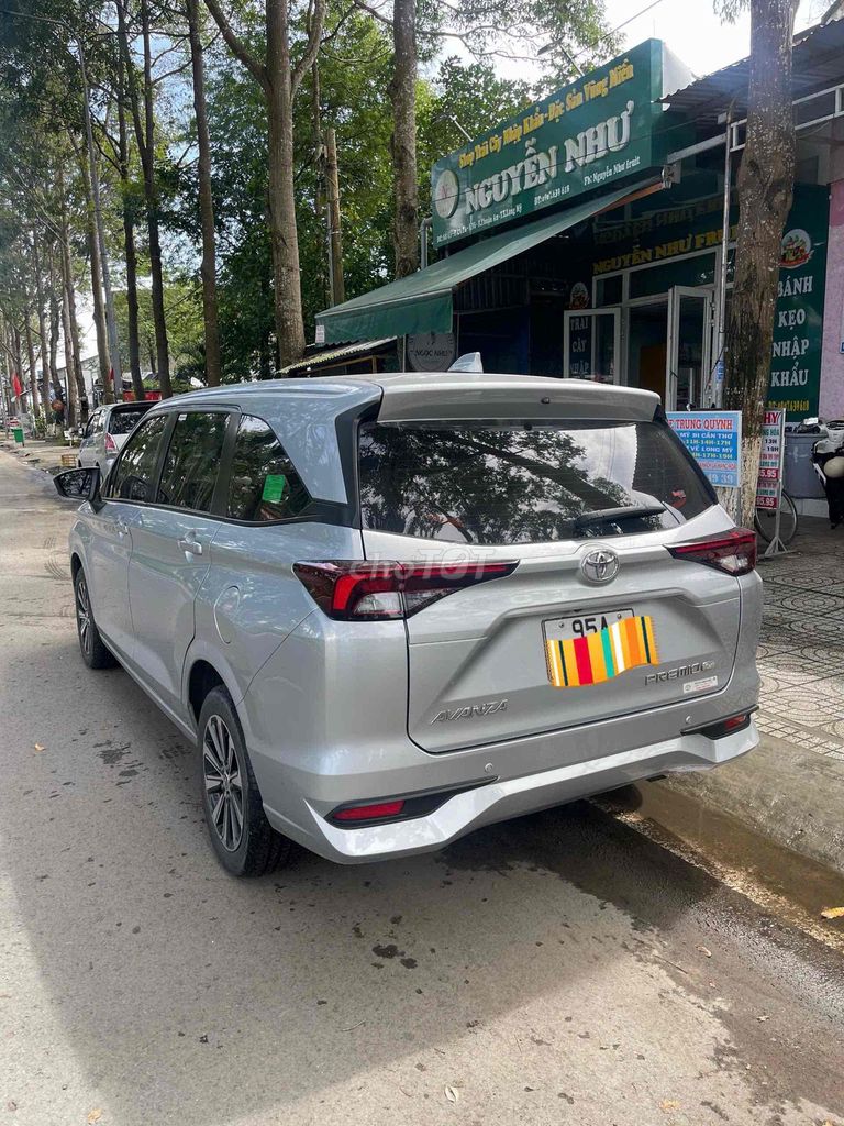 Toyota Avanza Premio 2022 CVT  số tự động. Mua bán Ô tô tại Thị xã Long Mỹ Hậu Giang được đăng bởi Nguyễn trung quỳnh hình 3