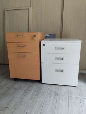 Thanh lý rẻ 2 tủ hồ sơ còn mới đẹp .. Mua bán Tủ, kệ gia đình tại Quận Tân Phú Tp Hồ Chí Minh được đăng bởi Trâm Trần