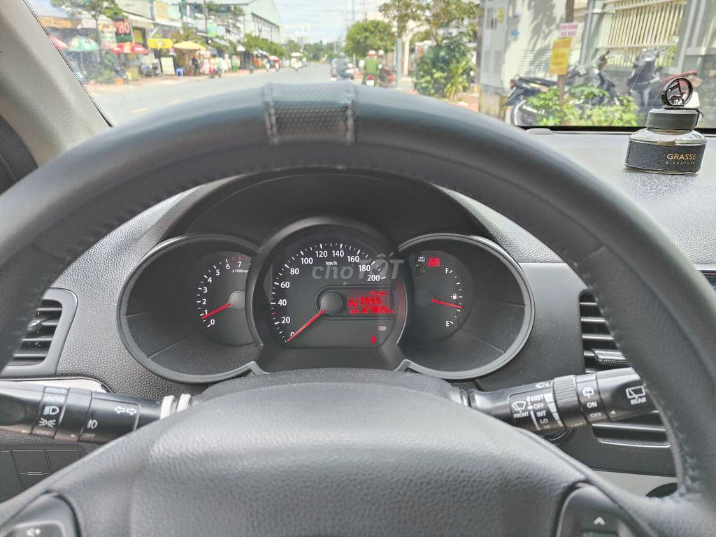 KIA Morning nhập máy tự động 1.0 2011 Xám. Mua bán Ô tô tại Quận Phú Nhuận Tp Hồ Chí Minh được đăng bởi Tên chưa cung cấp hình 7