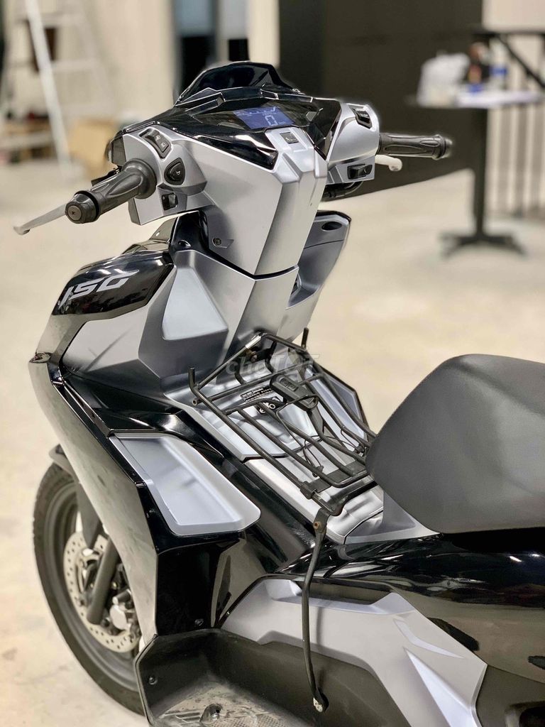 🔥Air Blade 150 ABS chính chủ đẹp chuẩn zin bốc êm🔥. Mua bán Xe máy tại Thành phố Thủ Đức Tp Hồ Chí Minh được đăng bởi Khương Phan hình 8