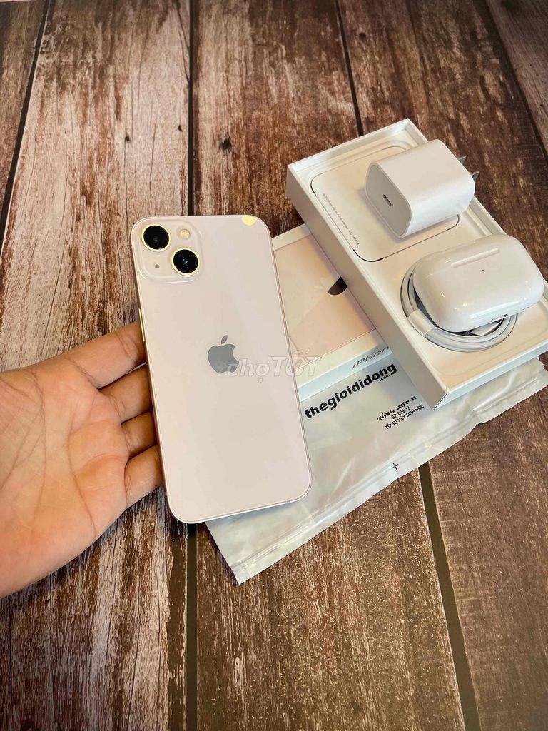 iPhone 13 128G Trắng QTế Zin Bao Xài Ngon Pin 92%. Mua bán Điện thoại tại Quận Tân Bình Tp Hồ Chí Minh được đăng bởi Kim Phát Lộc hình 1