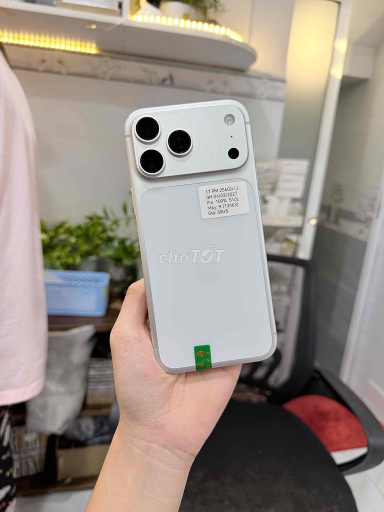 Apple iPhone 17 Pro Max 256GB LL/A, Trắng. Mua bán Điện thoại tại Huyện Hóc Môn Tp Hồ Chí Minh được đăng bởi Luân Hoài hình 1