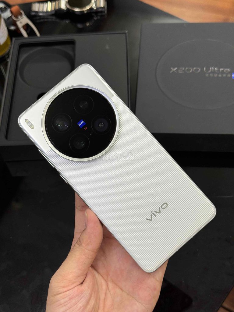 Vivo X200 Ultra 256GB Trắng. Mua bán Điện thoại tại Quận Thanh Khê Đà Nẵng được đăng bởi TH STORE hình 1