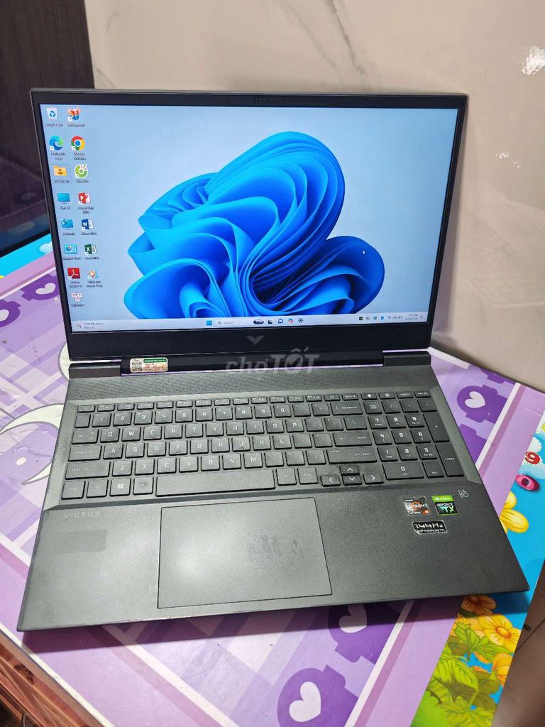 HP Victus 16 Ryzen 5 5600H/8G/512G/16" 144Hz zin. Mua bán Laptop tại Quận 12 Tp Hồ Chí Minh được đăng bởi Cầm Đồ Thanh Lý hình 1