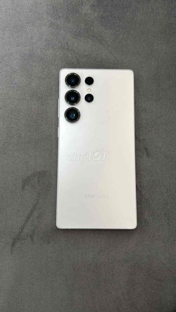 Samsung Galaxy S25 Ultra 256GB Trắng Đẹp keng. Mua bán Điện thoại tại Huyện Gia Lâm Hà Nội được đăng bởi Khánh Nguyễn hình 1