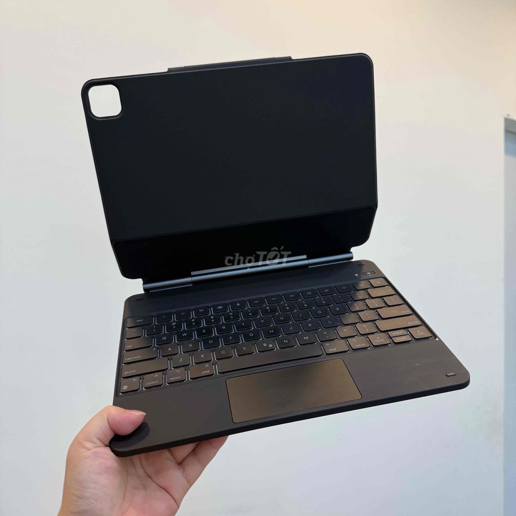Bàn phím iPad 12.9 inch ESR. Mua bán Phụ kiện (Màn hình, Chuột...) tại Quận Tân Bình Tp Hồ Chí Minh được đăng bởi Minh Tuấn hình 1