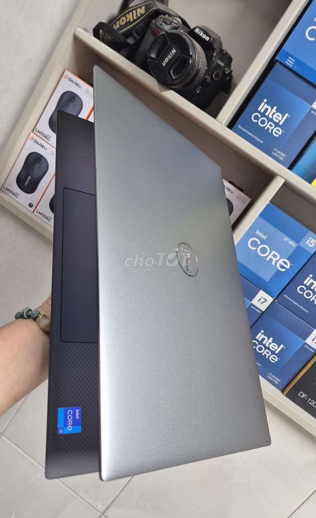 Dell Precision 5560 i7-11800H 15.6 inch 16GB/512GB. Mua bán Laptop tại Quận 10 Tp Hồ Chí Minh được đăng bởi Trinh Cẩm hình 1
