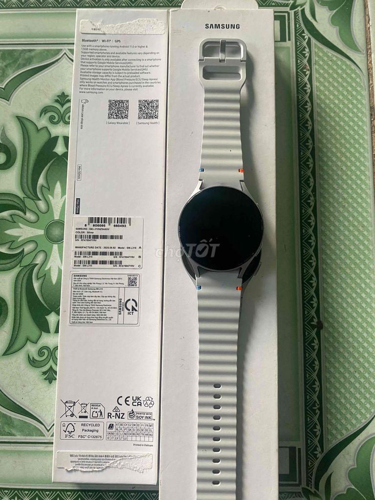 Samsung Galaxy Watch 7 Trắng Đã qua sử dụng. Mua bán Thiết bị đeo thông minh tại Thị xã Bến Cát Bình Dương được đăng bởi Thành Nhân hình 1