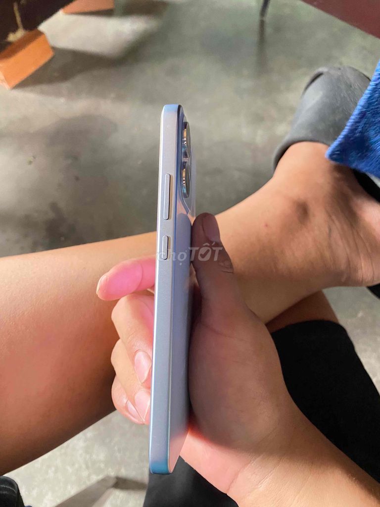OPPO Reno14 F 5G 256GB Xám. Mua bán Điện thoại tại Thị xã Tân Uyên Bình Dương được đăng bởi Văn Sang hình 1
