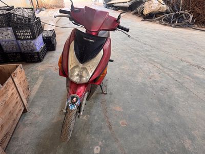 Honda Click 2009 màu Đỏ. Mua bán Xe máy tại Huyện Tiền Hải Thái Bình được đăng bởi Trung Nguyễn Thanh
