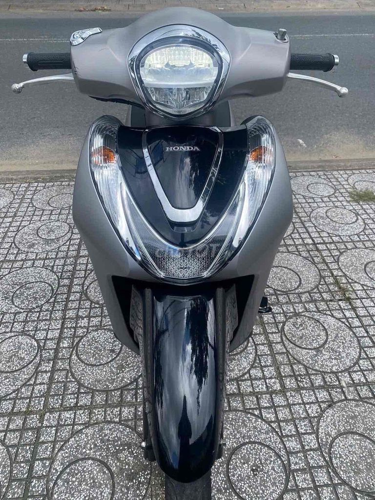 shmode 2022 pbdb abs xám đen. Mua bán Xe máy tại Quận Tân Phú Tp Hồ Chí Minh được đăng bởi Xemaytnt chấm com hình 1