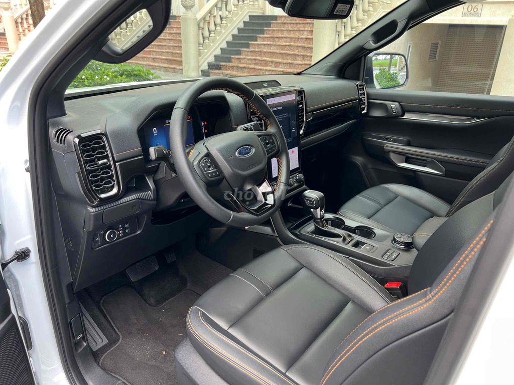 Ford Ranger Wildtrak 2024 Trắng 9000 km. Mua bán Ô tô tại Thành phố Thủ Đức Tp Hồ Chí Minh được đăng bởi Ngôn Quân hình 7