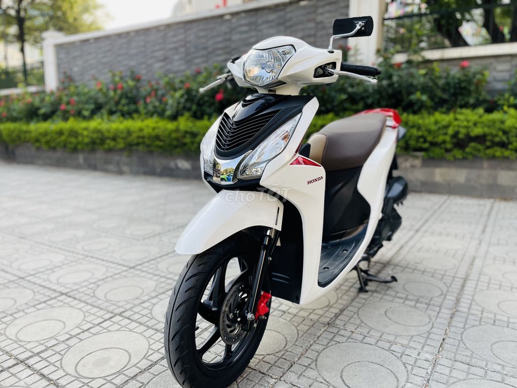 HONDA VISION TRẮNG NGUYÊN BẢN 2021