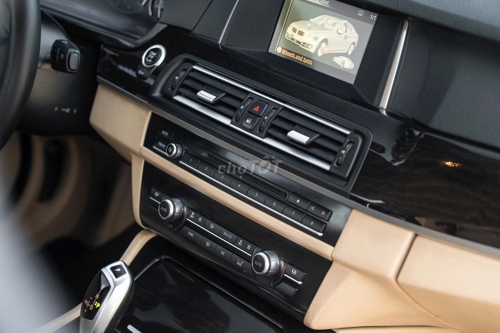BMW 528i LCI model 2016 - Giá Thương Lượng. Mua bán Ô tô tại Quận 1 Tp Hồ Chí Minh được đăng bởi FatCar Auto hình 12