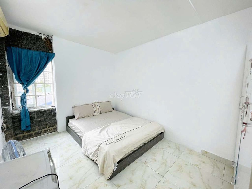 Аренда · 1 комн. · 40 м² · Quận 1, ул. Đường Trần Khắc Chân