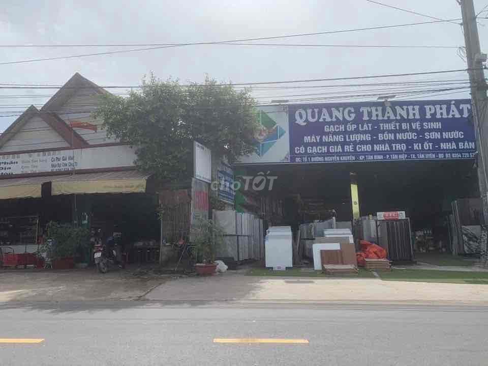 Mặt bằng kinh doanh ,Diệntich 220m Đường nguyễn khuyến  thị xã tân uye. Mua bán văn phòng, mặt bằng kinh doanh tại Thị xã Tân Uyên Bình Dương được đăng bởi Loan Nguyen hình 1