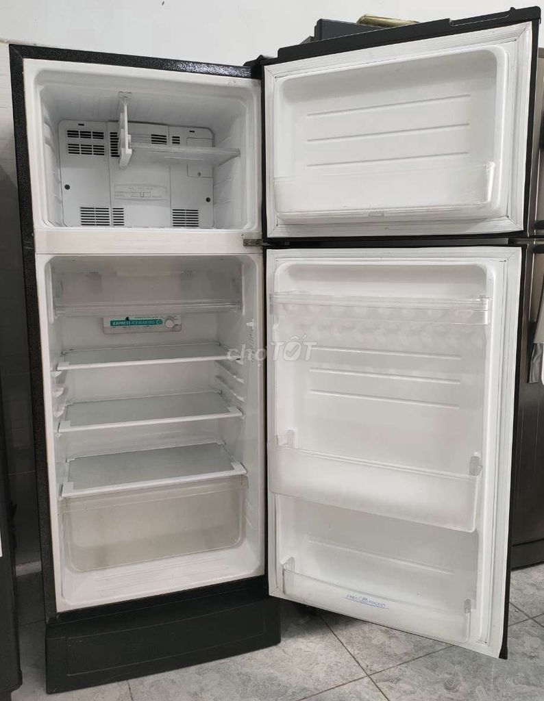 Tủ lạnh 180lít sharp nhẹ điện