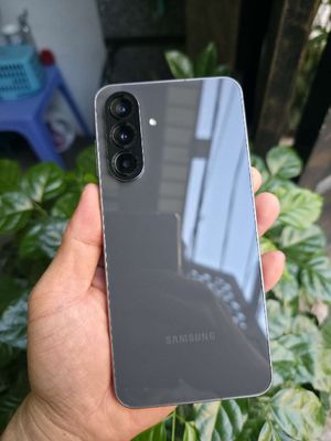 Samsung A56 5G BẢN 12G/256 ZIN ĐẸP V/N TỐT