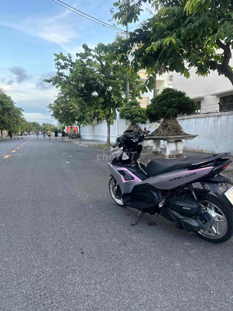 Honda Air Blade 2 van Hồng tím. Mua bán Xe máy tại Quận Thanh Khê Đà Nẵng được đăng bởi Ku Tý hình 5