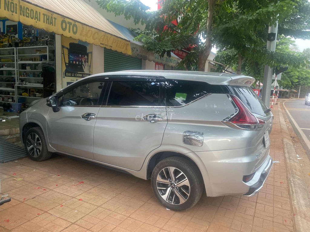 Mitsubishi Xpander 2019 1.5MT,zin a-á bao ra tên. Mua bán Ô tô tại Thành phố Long Khánh Đồng Nai được đăng bởi Thiện LK hình 2