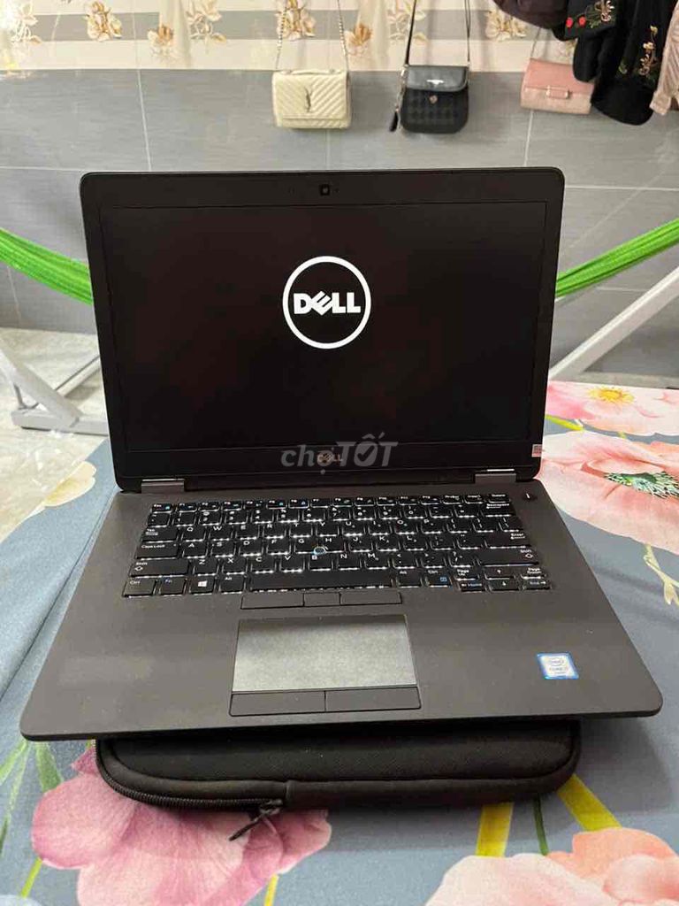dell latitude e7470. Mua bán Laptop tại Huyện Vị Thuỷ Hậu Giang được đăng bởi Hoàng khang hình 1