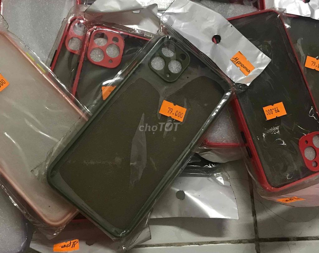 Ốp lưng Apple iPhone 11 Pro Max. Mua bán Phụ kiện (Màn hình, Chuột...) tại Thành phố Phan Rang-Tháp Chàm Ninh Thuận được đăng bởi Ho va Tên hình 1