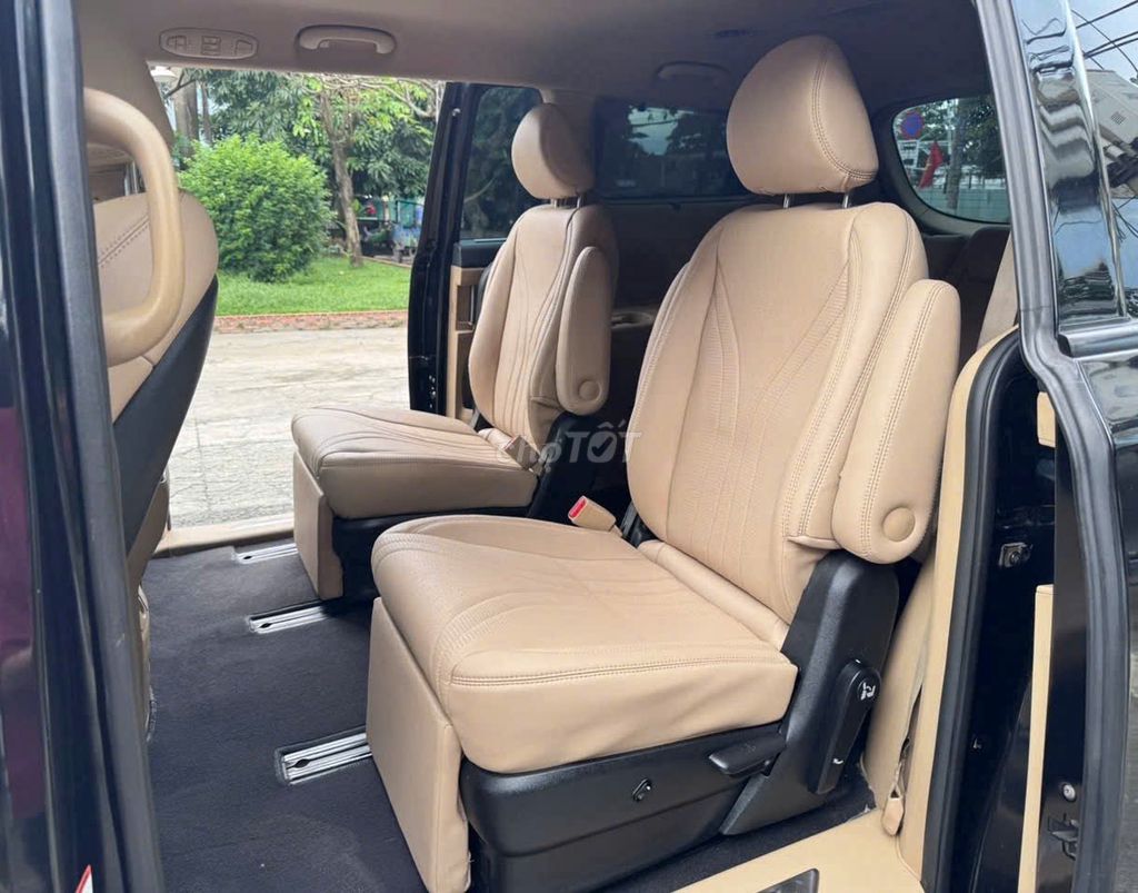 Sedona 2020 2.2 DAT Deluxe siêu mới. Mua bán Ô tô tại Quận 12 Tp Hồ Chí Minh được đăng bởi NHI Ô TÔ AN SƯƠNG hình 8