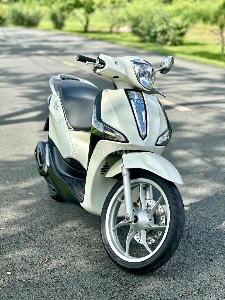 ✅✅Liberty 125cc.ABS Zin Nguyên Bản.Siêu Keng. Mua bán Xe máy tại Quận Gò Vấp Tp Hồ Chí Minh được đăng bởi VESPA ĐỨC NGUYỄN  hình 5