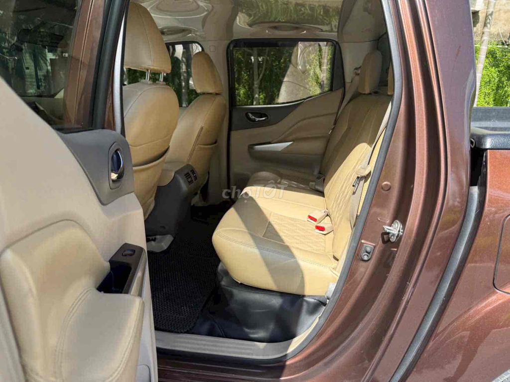 Nissan Navara 2017 EL 2.5 AT 2WD - 180000 km. Mua bán Ô tô tại Quận Hà Đông Hà Nội được đăng bởi Đỗ Tiên  hình 6