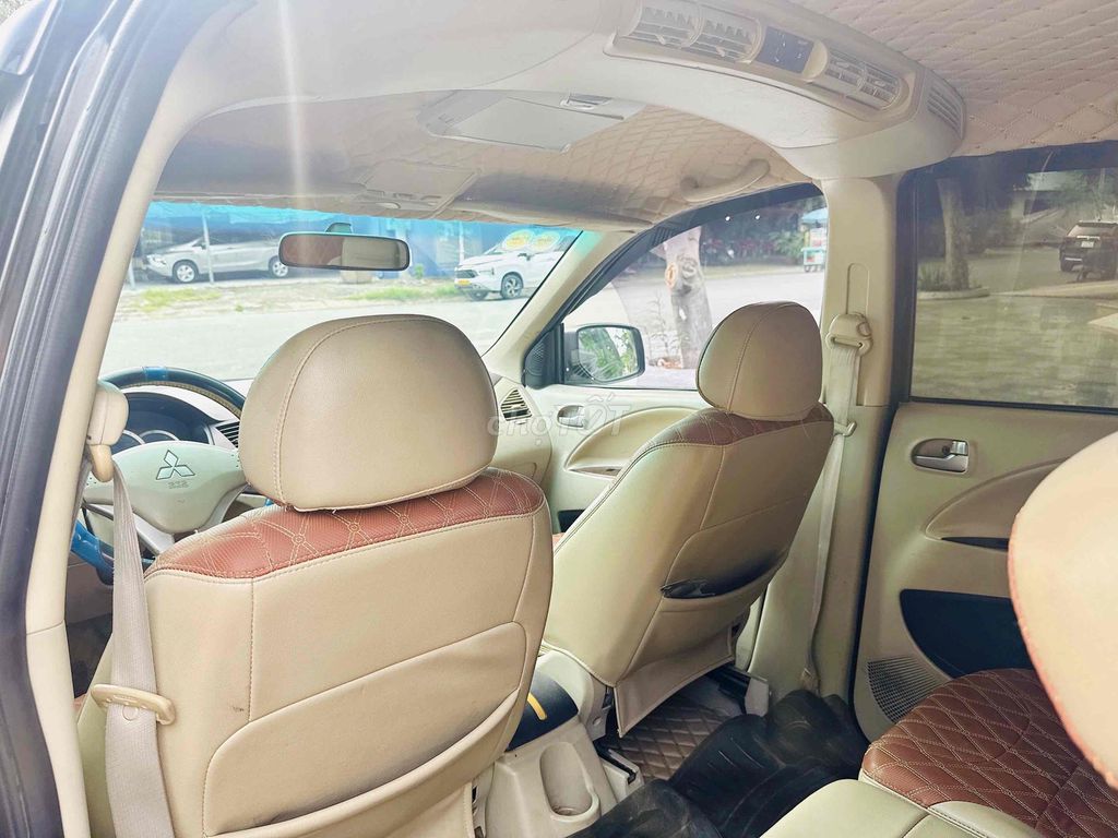 Mitsubishi Zinger 2009 GLS 2.4 MT 8 CHỖ RỘNG RÃI. Mua bán Ô tô tại Huyện Bình Chánh Tp Hồ Chí Minh được đăng bởi Anh Khanh hình 5