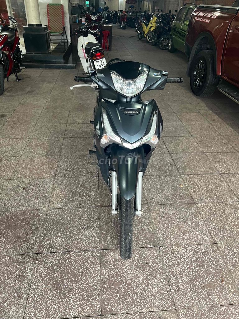 future 2002 xanh da may zin cuc em 18k 70G1. Mua bán Xe máy tại Huyện Hòa Thành Tây Ninh được đăng bởi Nguyễn Đình Tứ hình 1