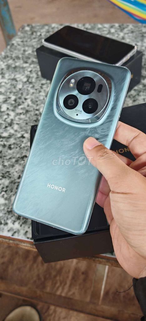 Honor Magic6 Pro Pin 100% Bán or Trade. Mua bán Điện thoại tại Quận 12 Tp Hồ Chí Minh được đăng bởi Linh Quang hình 1