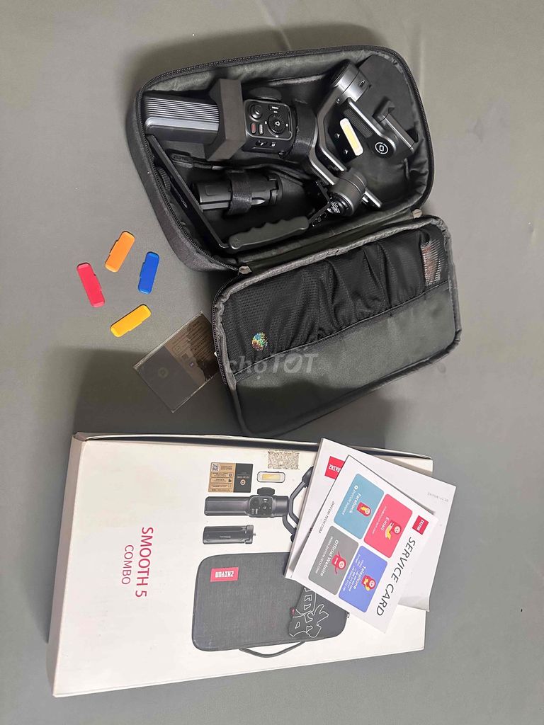 Gimbal Zhiyun Smooth 5 Combo cũ. Mua bán Máy ảnh, Máy quay tại Quận Tân Bình Tp Hồ Chí Minh được đăng bởi Lê Bá Khoa hình 1