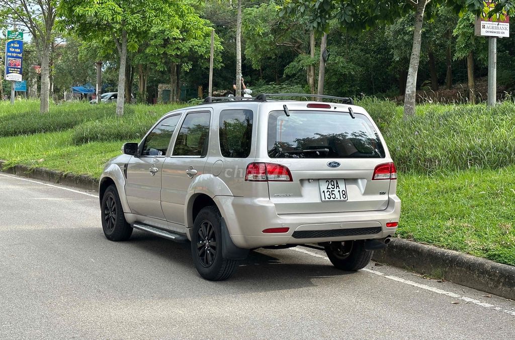 Ford Escape 2011 XLS 2.3 AT 4X2 một chủ từ lúc mới. Mua bán Ô tô tại Huyện Sóc Sơn Hà Nội được đăng bởi Xuân Khánh ô tô hình 3
