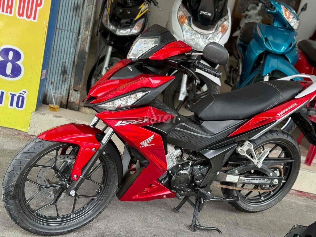 Honda Winner V1 Красный