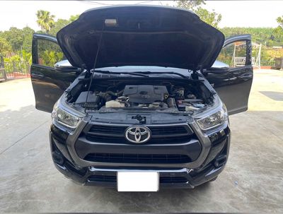 Toyota Hilux 2.4 AT một cầu Sx 2020 Nhập Thái. Mua bán Ô tô tại Quận Cầu Giấy Hà Nội được đăng bởi Hưng Toyota 